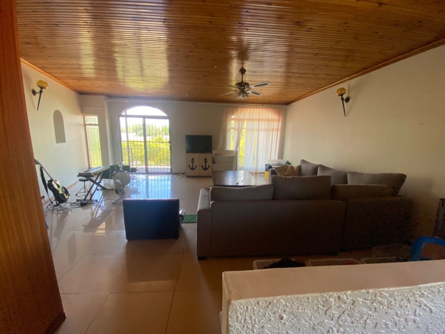 4 Bedroom Property for Sale in Hillsboro Free State